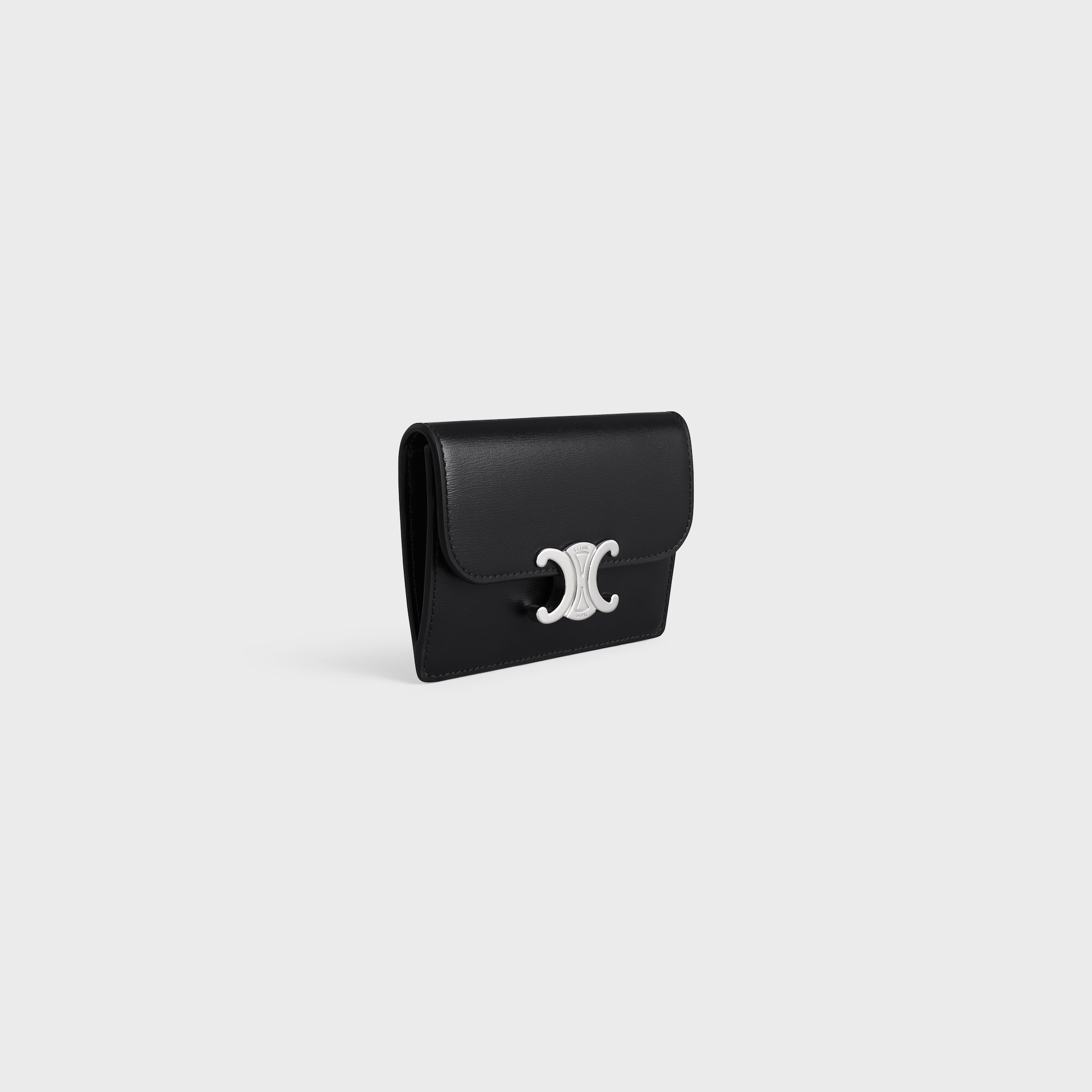 CARD HOLDER WITH FLAP TRIOMPHE IN SHINY CALFSKIN BLACK - Image 2